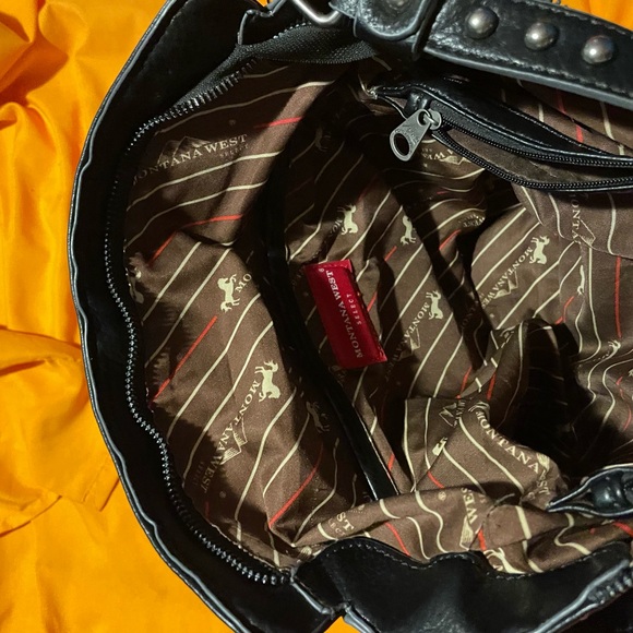 Black studded faux leather bag. Lots of compartments - Picture 4 of 7